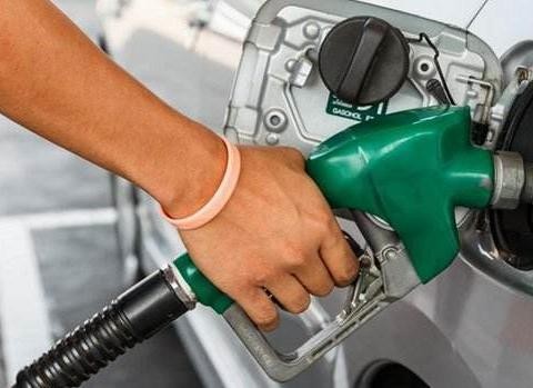 为何你的油耗比别人高？这些耗油的坏习惯不能不知！