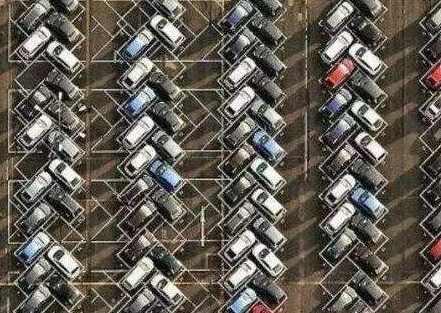 人口多汽车多的日本,停车问题轻松解决,这些设