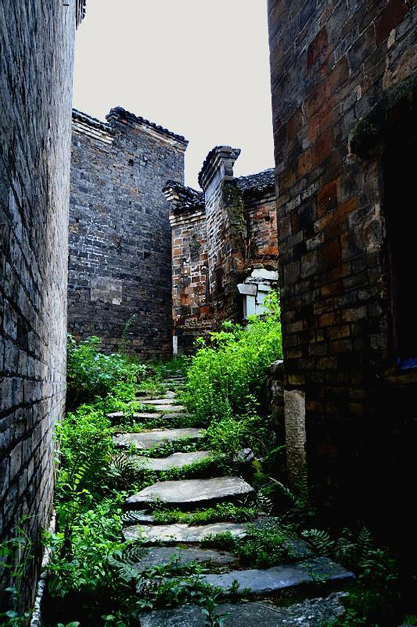 常宁庙前镇中田古村落,湖南现存最大军事村堡 常宁庙前镇中田古村落,湖南现存最大军事村堡