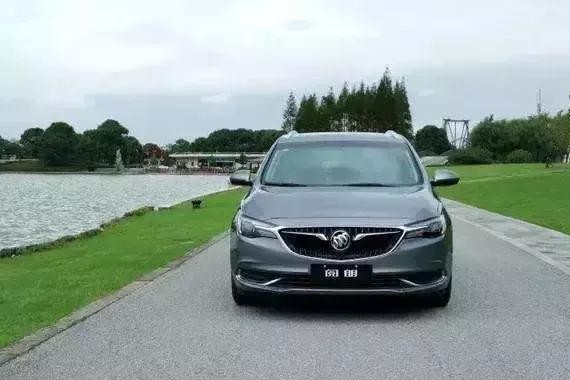 给大家介绍一下，这是十月要上市的新车