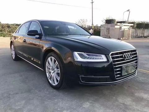 奥迪A8送局长，酒后号啕大哭吐实情，豪车才花45万！