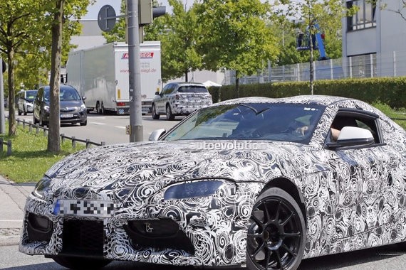 丰田全新Supra最新谍照曝光 造型犀利