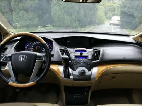 落地价28万，现在只需11万，空间大动力足，旅游出行当“车床”