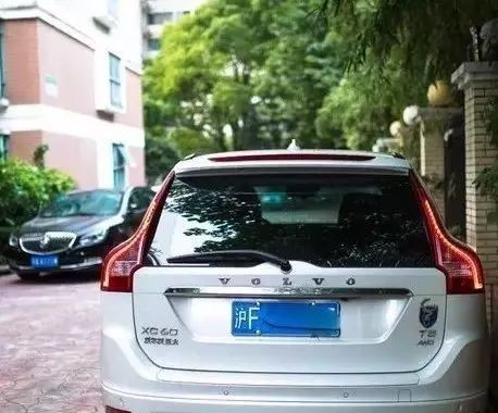 颜值超越BBA，这款高性价比豪华SUV实用又安全！