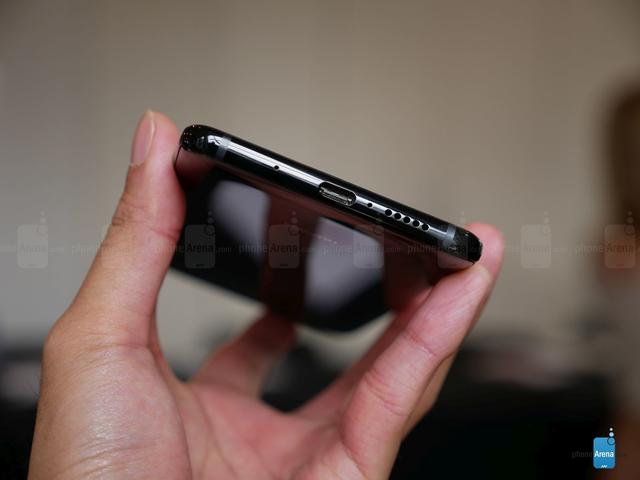 华为mate10天线,华为mate10天线位置图 华为mate10真机上手,质感十足!爵士人生的不二之选?