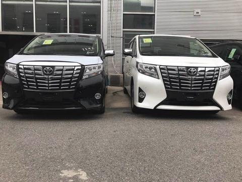 2018款丰田埃尔法前脸造型愈加宽厚埃尔法商务房车