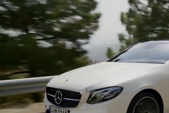 除了高颜值，奔驰E Coupe还用「智能驾驶」勾起你的换车欲