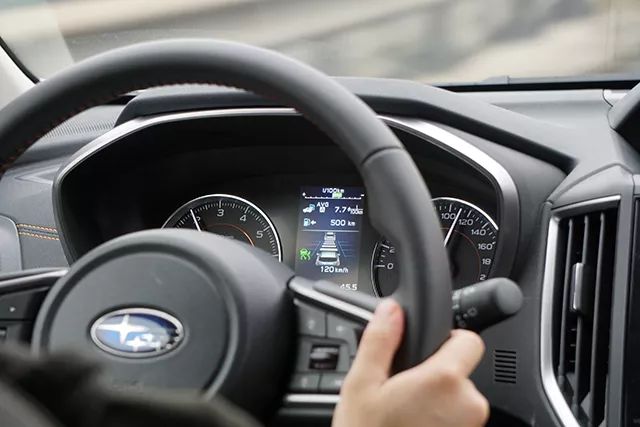 最便宜的全时四驱进口SUV,操控秒杀同级80%对手