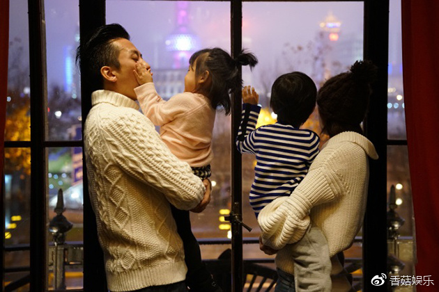 因为倒水,孙俪又狠狠黑了一回邓超!