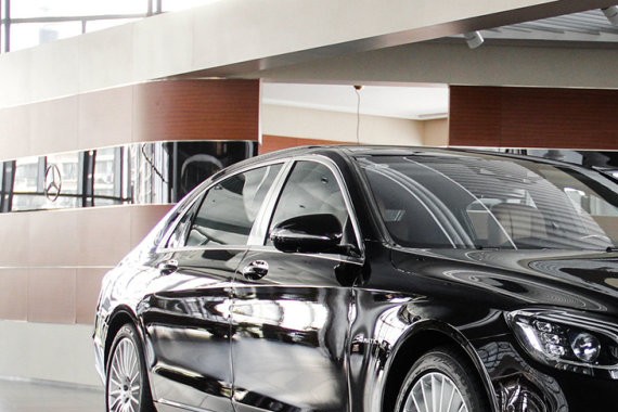 我是差那8000块钱的人吗？149.8万，2018款梅赛德斯迈巴赫S450