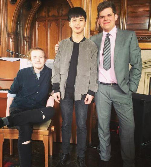 以及由学渣成功变身学霸的胡政尧.