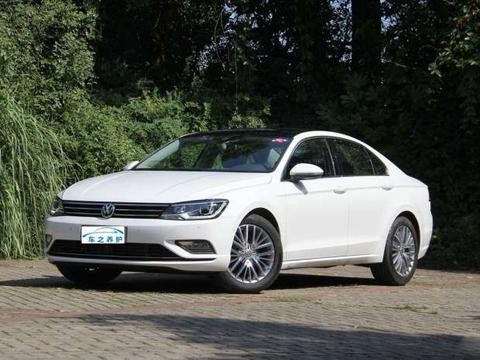 平民跟风买朗逸忘记它, 其实他操控玩转思域, 颜值还不输威朗