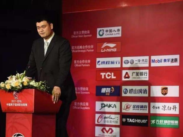 回顾CBA经典战役那些年我们追过的篮球瞬间值得反复品味