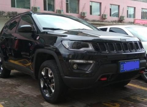 提新款jeep指南者，一个月用车小计，这个问题让人想换车！