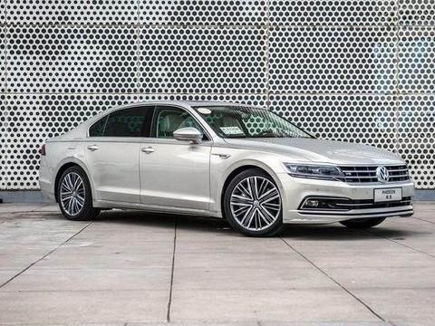 C级轿车你买不买，都说大众辉昂完爆奥迪A6，为什么卖不好？