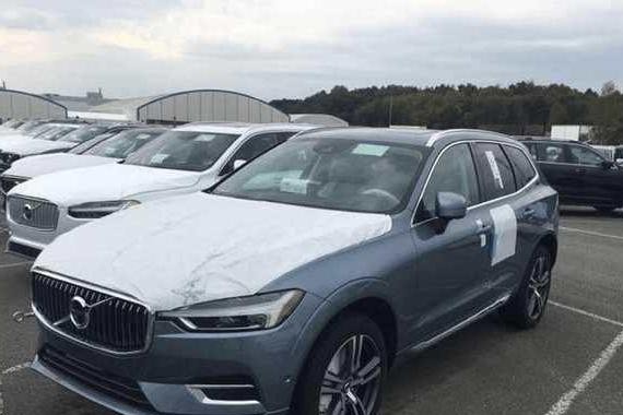 首台全新沃尔沃XC60上路，将29万起售