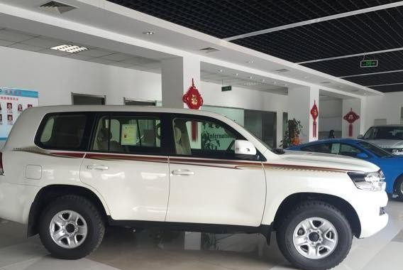 天津港17款丰田酷路泽4000中东版陆逊越野大利归来