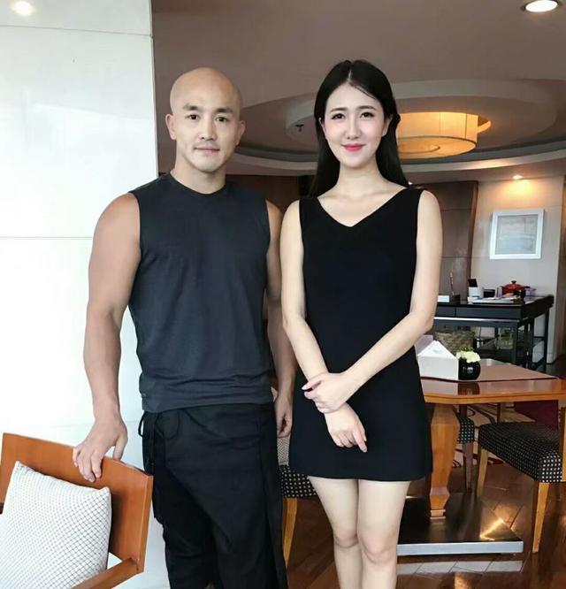 一龙也会当和尚吗？一虎看破红尘，去年在少林寺出家