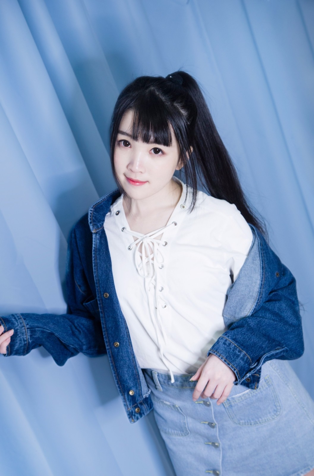 yy人气主播少寒shine最新写真甜美可爱不失女神范儿