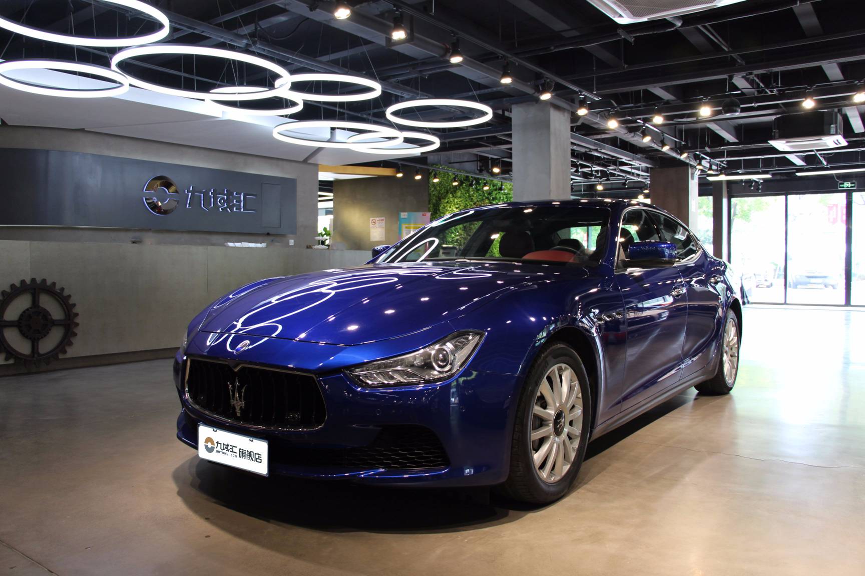 九域汇携手闲鱼拍卖 多款豪车价格低至5折