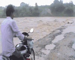搞笑:我要出去跟这个阿姨玩