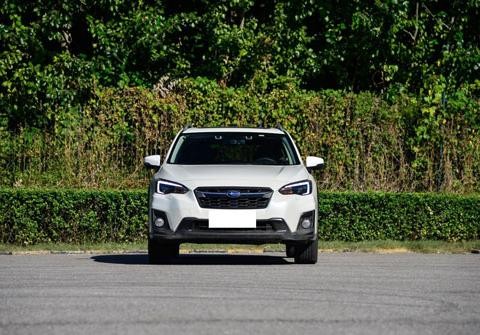 新斯巴鲁XV 底盘全新加固 车载系统识别度高 售价略贵