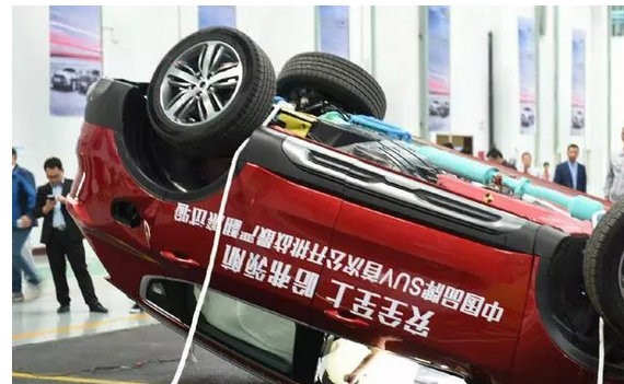 全新哈弗H6挑战最严翻滚试验到底是不是作秀？