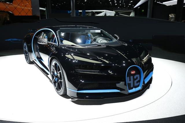 开奔驰、宝马是给穷人看的,开这两款车是给开