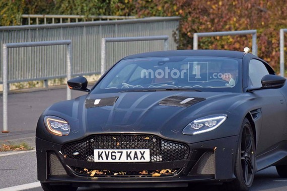 阿斯顿·马丁新Vanquish谍照 造型激进