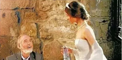 百岁山矿泉水广告背后的历史--一段凄美绝伦的爱情故事