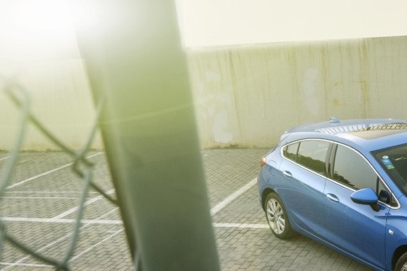 承载青春年华的掀背车||雪佛兰全新科鲁兹两厢