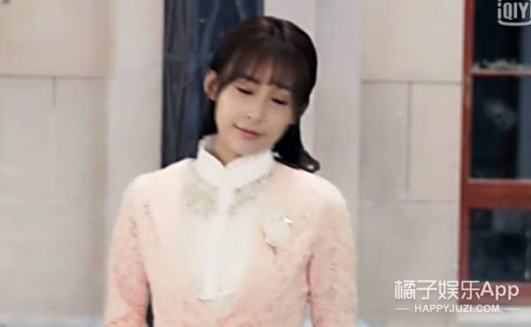 比baby还夸张的女主出现了！张翰新剧女主为什么全程抠图？