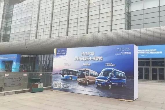 边走边思｜今天中国新能源汽车大检阅，想买速来！