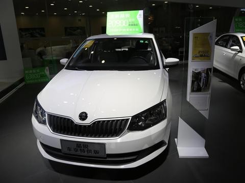 斯柯达晶锐，10万级别畅销型小车，车展实拍！