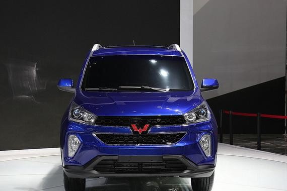 五菱首款SUV五菱宏光S3预售价5.98万起,你会买吗?