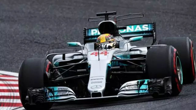 荣耀来自传承,奔驰F1赛车光辉历程