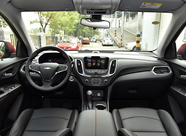 相同的价格,买雷诺科雷傲还是雪佛兰探界者?