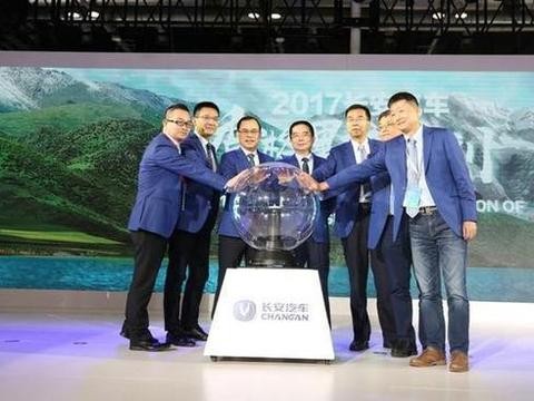 长安汽车第一个跳出来要全面停售传统燃油车你问过比亚迪的意见吗