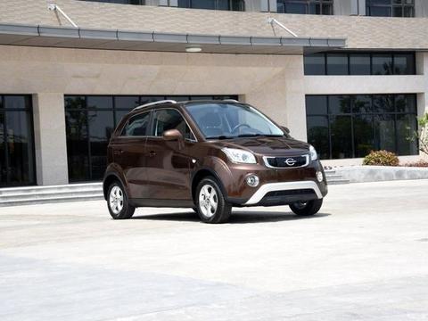 华人首富李嘉诚怒砸51亿造了这款SUV！预计售价10万元