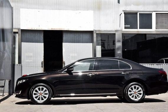 比A6大一圈，配置比5系豪华，牌子比奔驰硬，仅25万日销千台抢疯