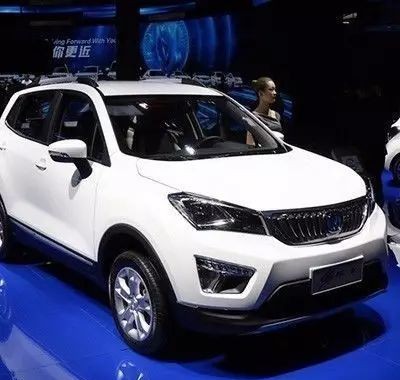 长安CS15 EV上市，售价18.94-19.64万元！