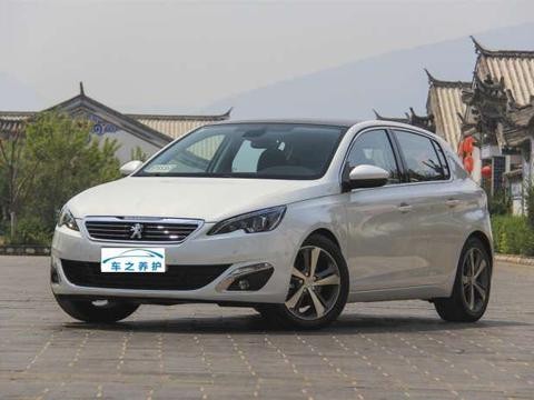 1750转介入涡轮, 油耗才仅4.9L, 售价也比高尔夫实惠