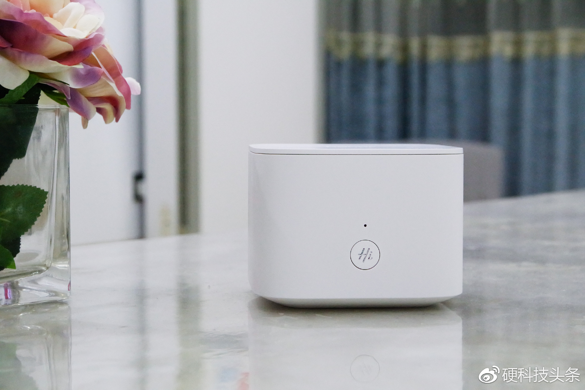 更智能更高效 千兆路由新标准荣耀路由2对比T