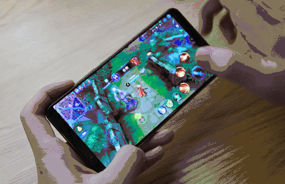 开黑中也能及时回信息,vivo x20游戏画中画模式成业界