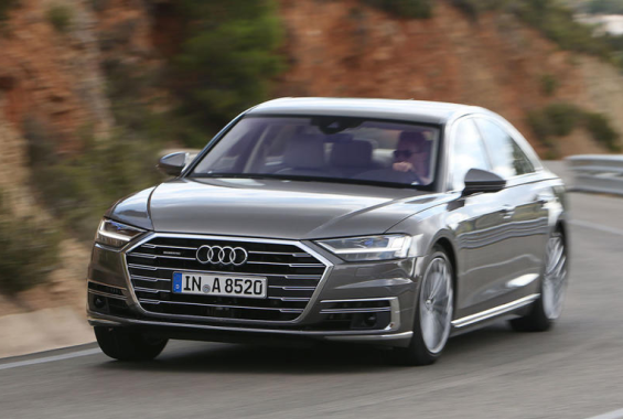 全新奥迪A8外媒评测集锦，黑科技缠身，48V系统获好评