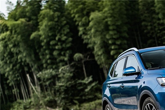 荣威RX5不仅是一款车，它还是一面反应互联网汽车热度的镜子