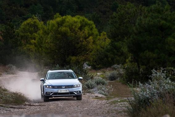 与大众进口汽车2018款蔚揽旅行轿车一起“ 行·找自己”