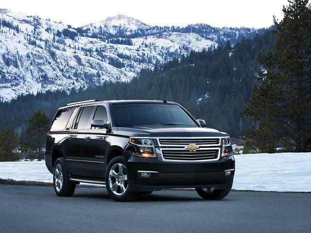 美国FBI专属座驾,车长5.7米,这款全尺寸SUV堪称巨兽