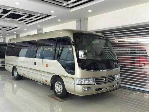 丰田考斯特4S店报价表 北京丰田柯斯达11座16.17座中巴车改装图