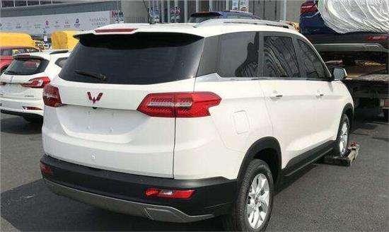 说实话五菱宏光s3真的很丑, 号称面包车中的suv